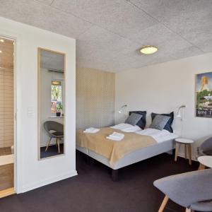 Twin Room with Terrace
