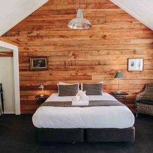 Deluxe Double Studio with Garden View 