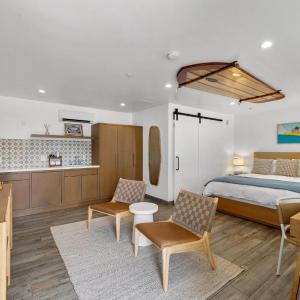 Deluxe King Suite