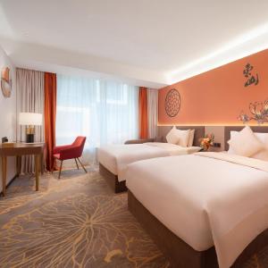 Wogo Twin Room