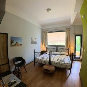 One-Bedroom Apartment (2 - 3 Adults)