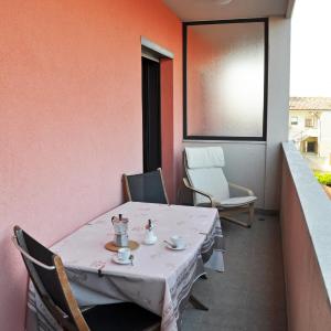 Superior Apartment with Balcony