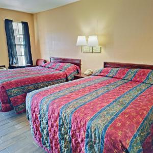 Full Bed Non-Smoking