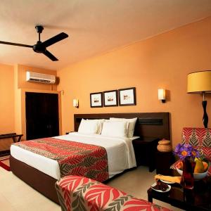 Double Room with Pool View