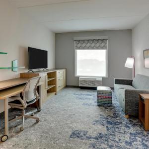 One-Bedroom King Suite