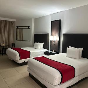 Two Full Beds Exterior View Room