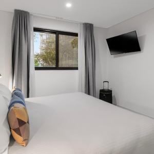 Two Bedroom Deluxe Apartment