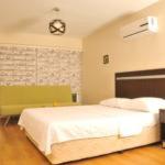 Double Room with Sea View - Ground Floor