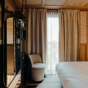 Rattan Room Cityview