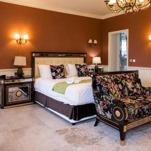Modern Junior Suite - Main House