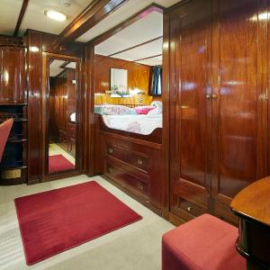 Superior Cabin on Boat (2 adults)