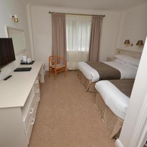 Double or Twin Room (B&B)