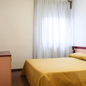 Economy Double or Twin Room