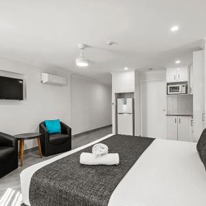 Ground Floor Motel
