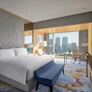 Premium King Room with River View
