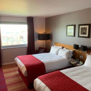 Standard Double Room with Two Double Beds