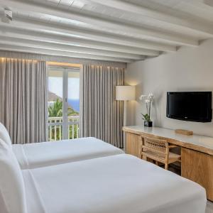 Family Retreat, 2 Bedroom Suite, Sea view, Corner room