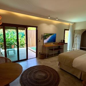 Suite with Private Pool