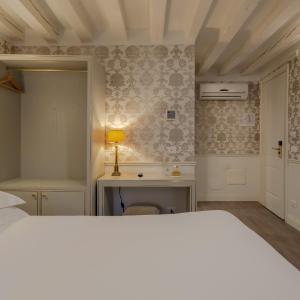 Comfort Double or Twin Room