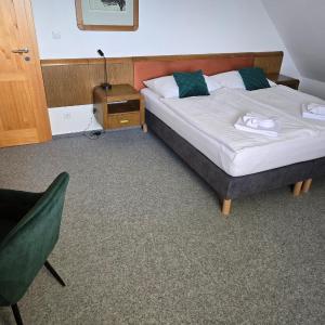 Suite (5 Adults)