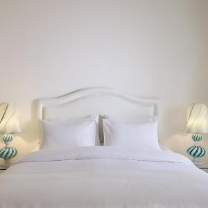 Deluxe Suite Main Building Sea View