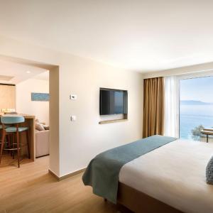 Junior Suite for 2+1 Seaview - Designed for Adults
