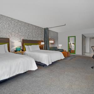 Studio Suite with Two Queen Beds - Hearing Access/Non-Smoking