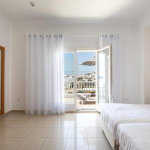 Deluxe Family Room with Side Sea View