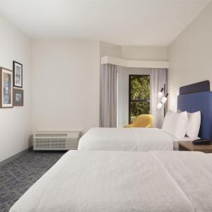 One-Bedroom Suite with Two Queen Beds and Sofa Bed - Non-Smoking