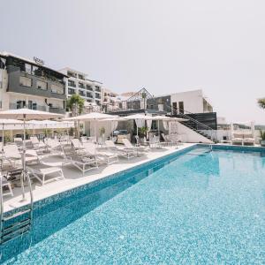 Superior Apartment with Balcony