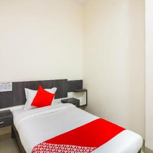 Small Single Room