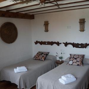 Triple Room with Shared Bathroom