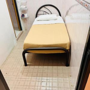 Budget Single Room