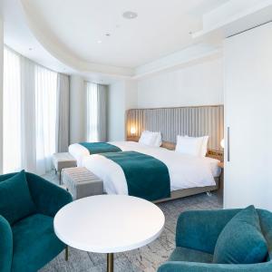 Twin Room with Bath