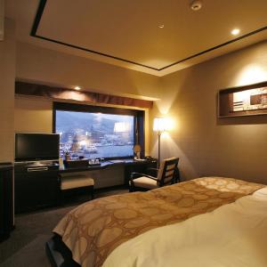 Double Room with Mountain View - Non-Smoking