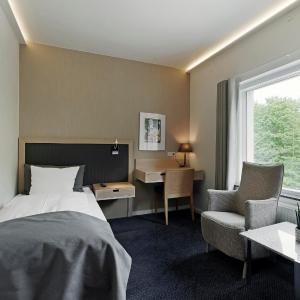 Business Single Room