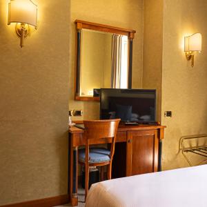 Economy Double or Twin Room