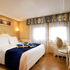 Double Room with Double Bed - Annex/Non-Smoking
