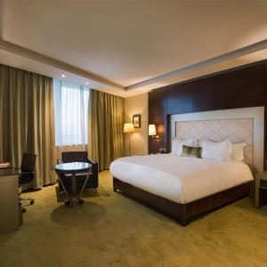 Premium King Room