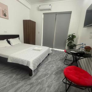 King Room with Balcony