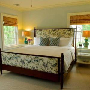 King Studio with Sofa Bed