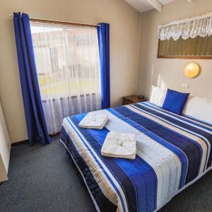 Two-Bedroom Queen Chalet