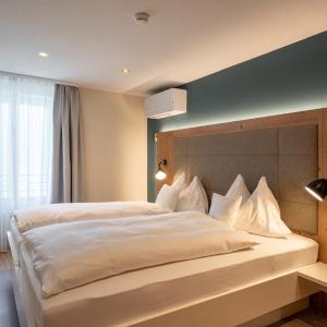 Junior Suite with Lake View