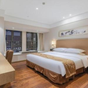 Two-Bedroom Executive City View