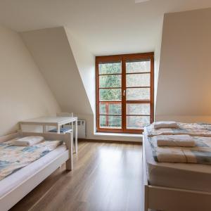 Deluxe Maisonette Apartment with Kitchen and Terrace (6 Adults)