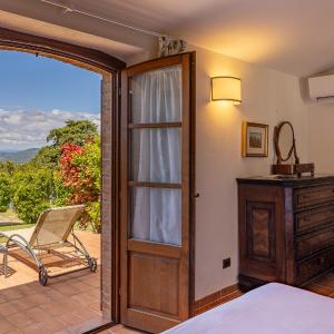 Superior Suite with Garden