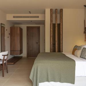 Superior Double or Twin Room with Mountain View