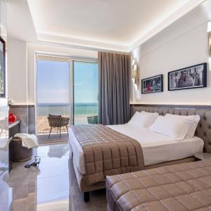 Executive Triple Room