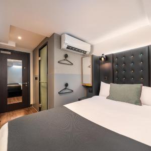 Cozy Double Room no Window