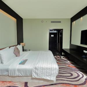 Royal Club Room